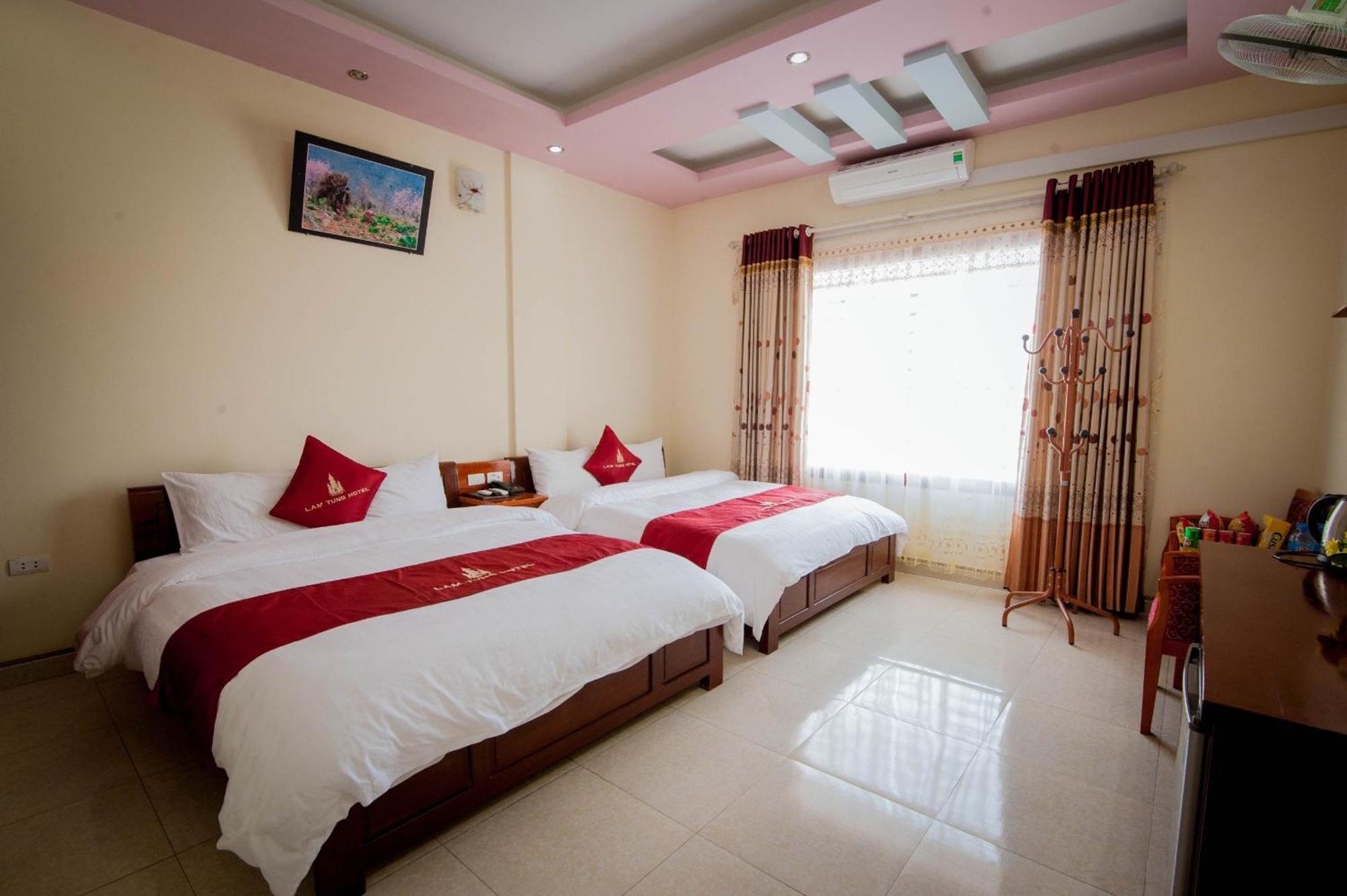 Lam Tung Hotel Dong Van - By Bay Luxury 外观 照片