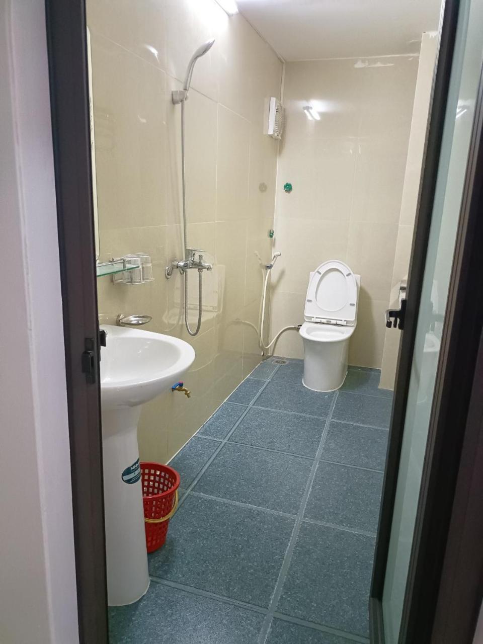 Lam Tung Hotel Dong Van - By Bay Luxury 外观 照片